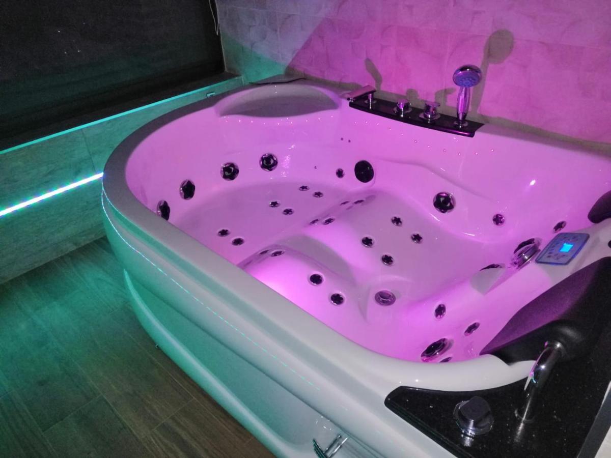 Apartamento Buenavista Con Jacuzzi Y Jardin Privado En Abadía Exterior foto